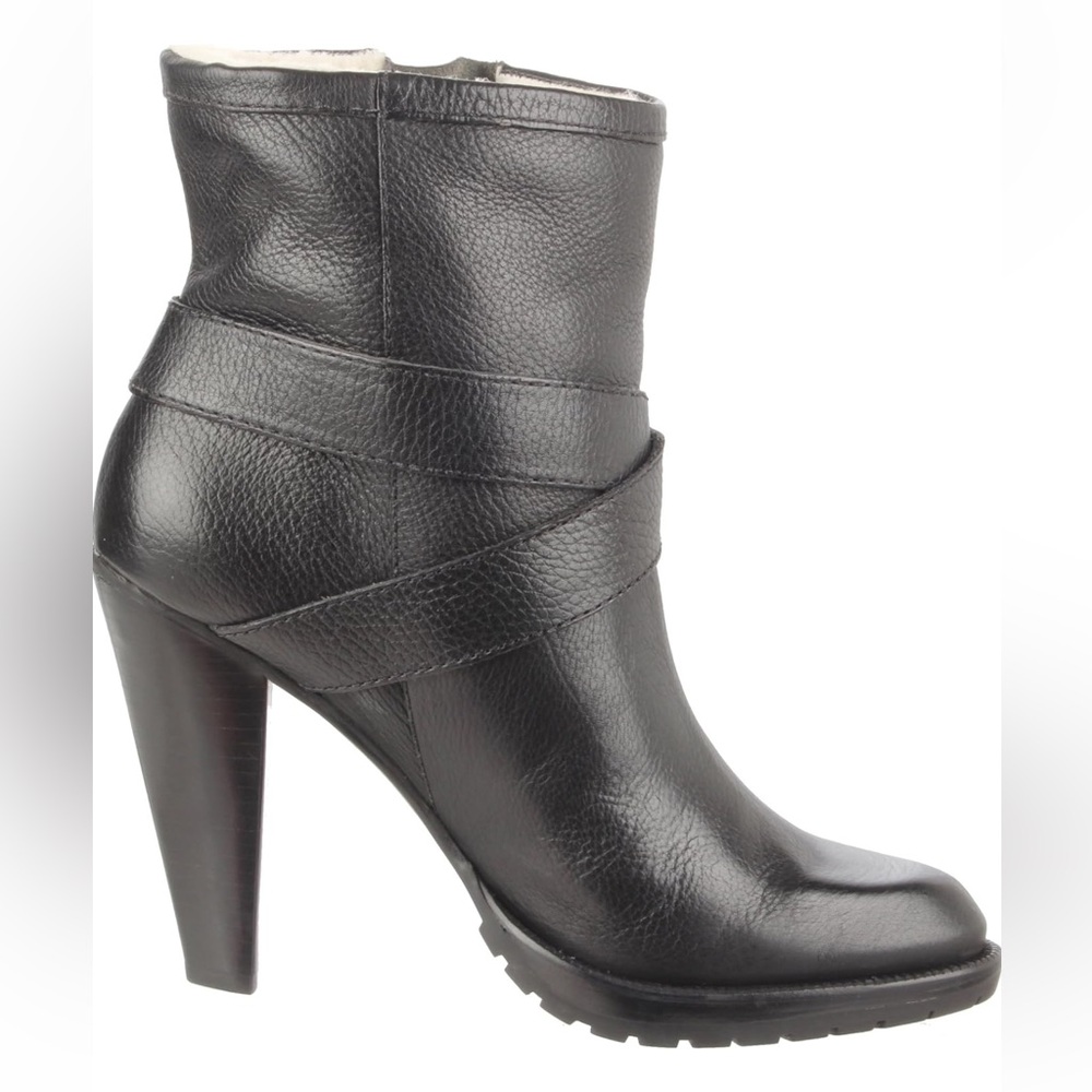 Cynthia Vincent Black Leather Booties - Picture 3 of 10